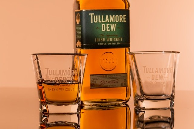 Top 10 Irish Whiskeys You Simply Must Try